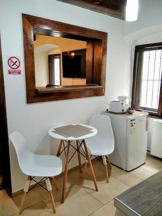 Historic Center Apartment Брашов Экстерьер фото